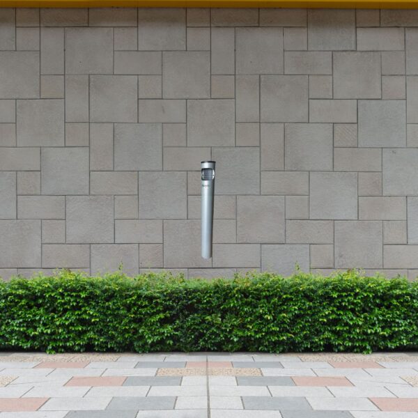 Tubo cenicero para fijar en pared, fabricado en aluminio